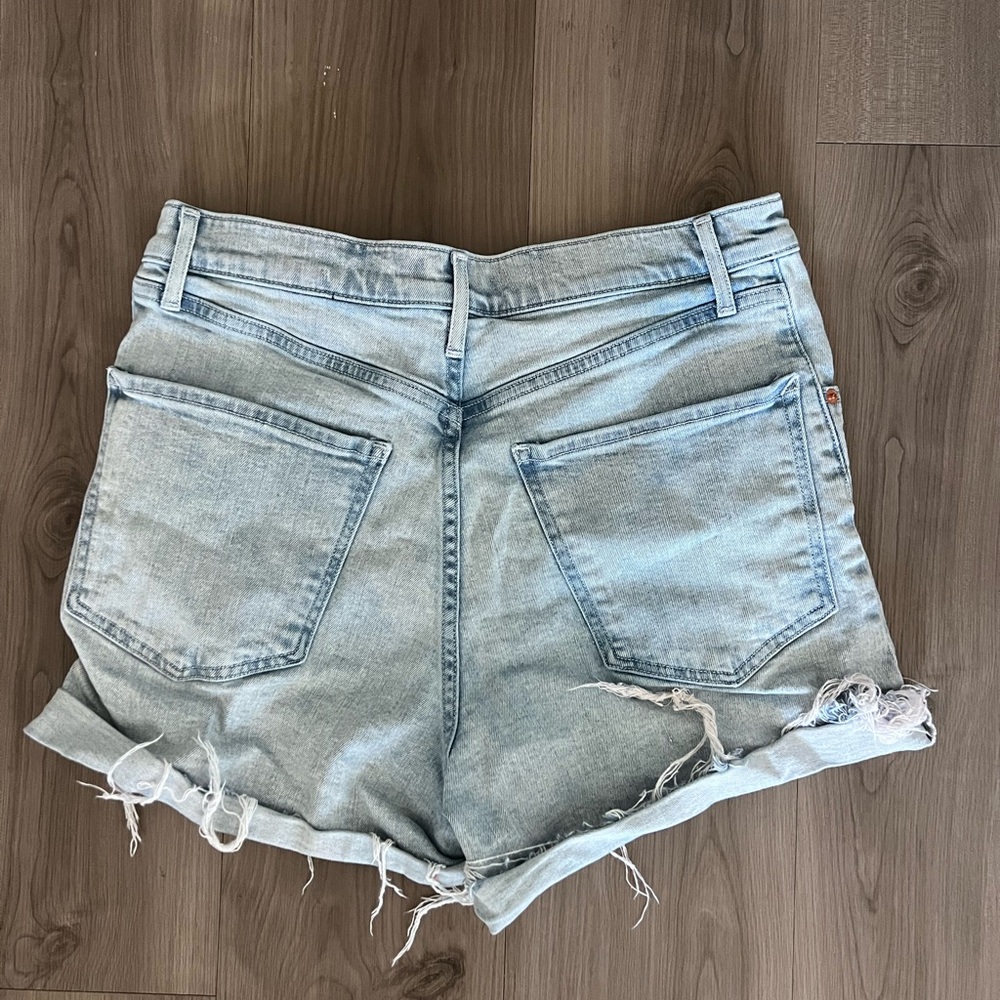 Express Mom Shorts High Rise - Picture 2 of 4